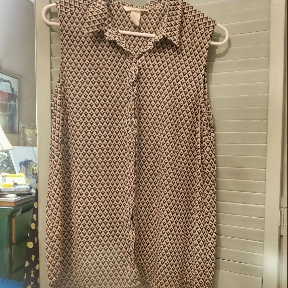 Black and white chiffon sleeveless by HNM